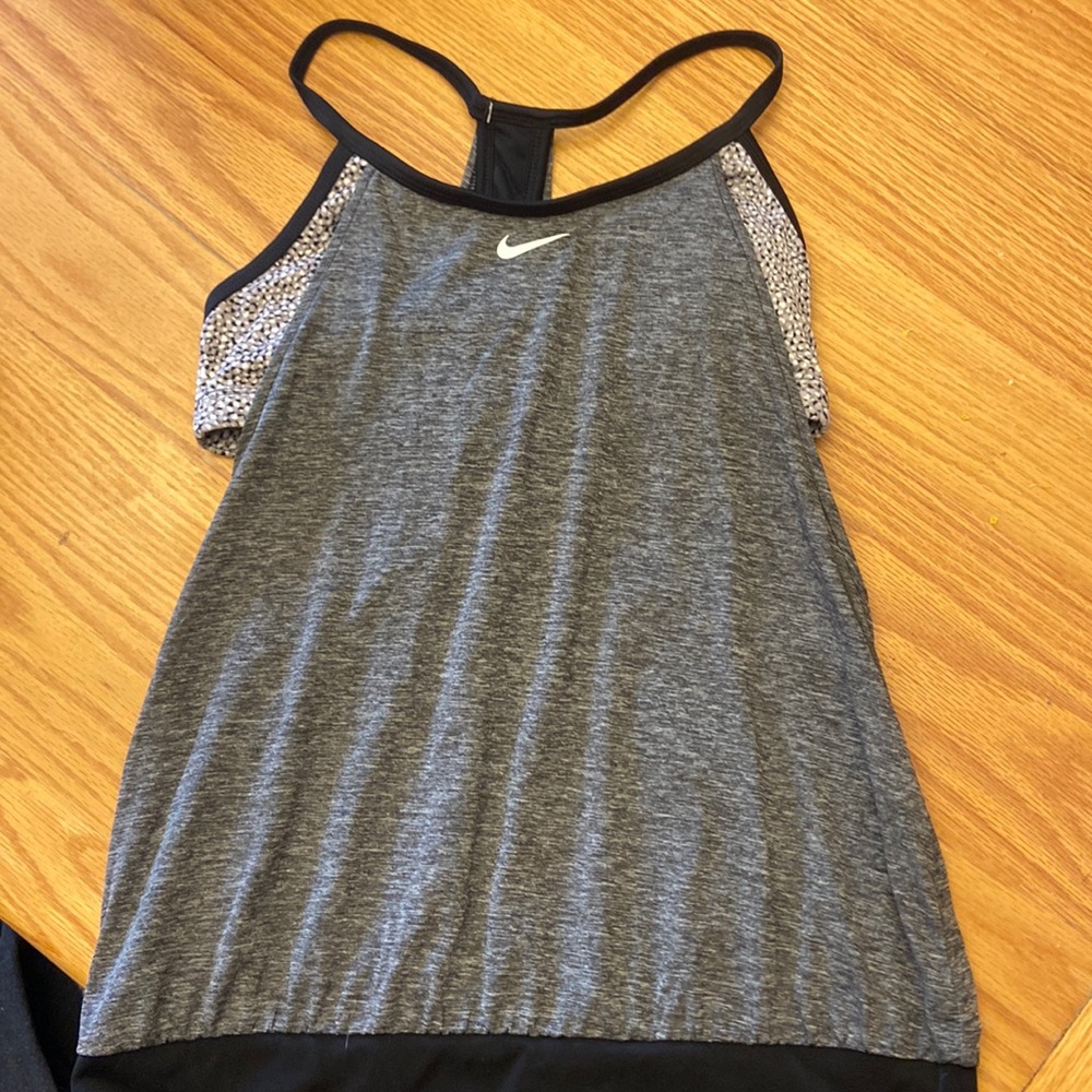 Nike sport tankini. NWT